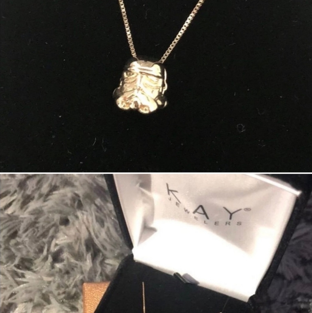 ISO Kay Jelwers 10k Gold Storm Trooper Neckalce